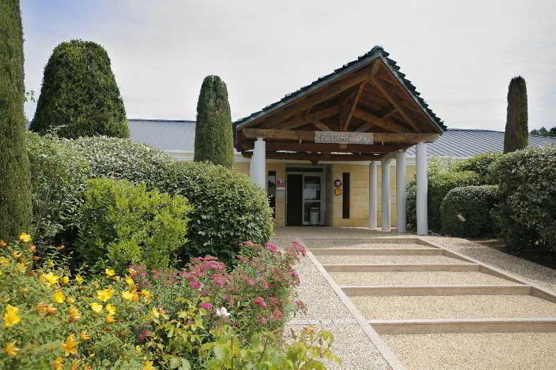Hotel Grand Confort Le Moulin Rouge Terrasson Exterior foto